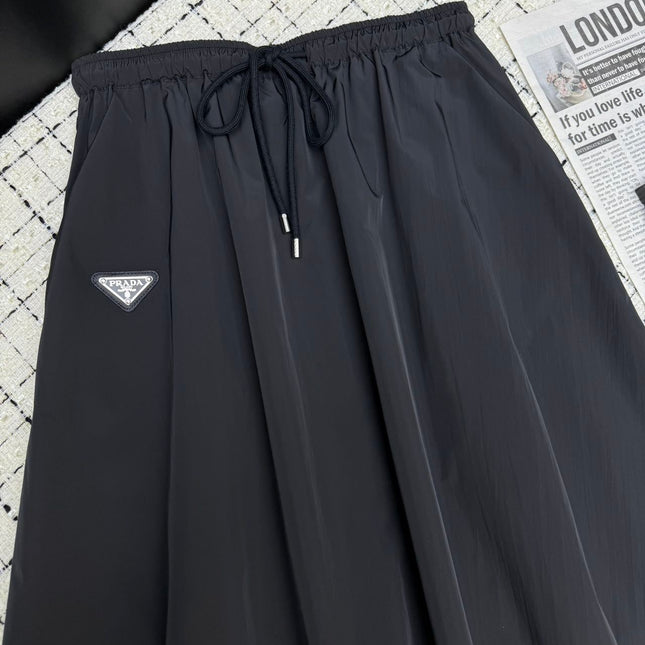 PRADA TOP AND SKIRT SET STYLE 125