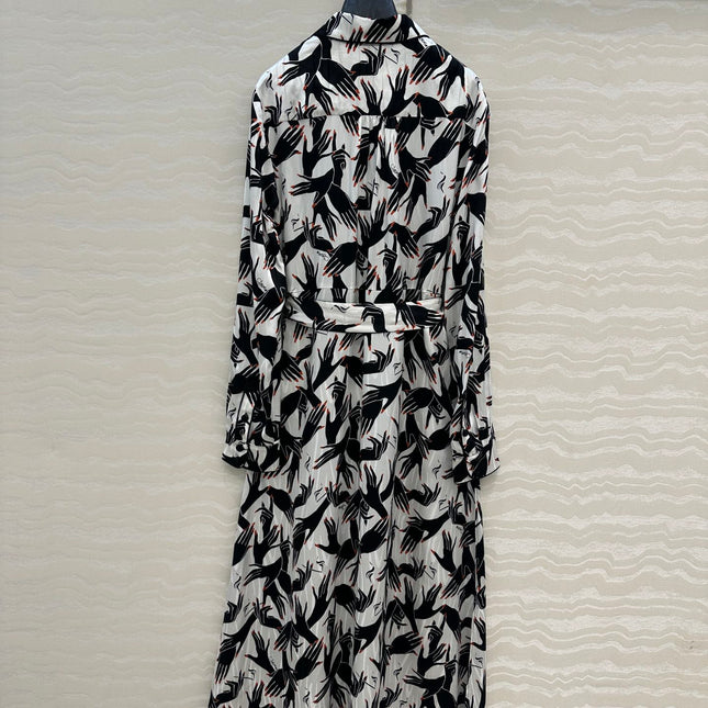 DVF WHITE AND BLACK PRINTED SILK SHIRT DRESS