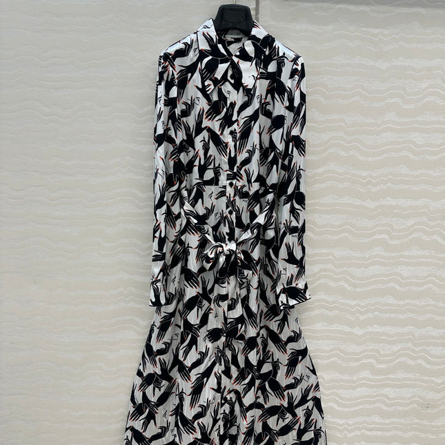 DVF WHITE AND BLACK PRINTED SILK SHIRT DRESS