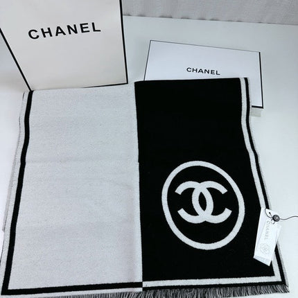 CHANEL 25S SCARF 195 IN CASHMERE WOOL 709604