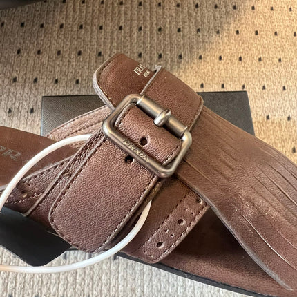 PRADA 25S SHUFFLE LEATHER THONG SANDALS IN BROWN CALFSKIN