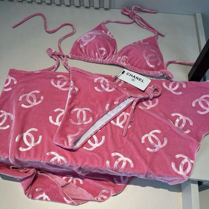 CHANEL BIKINI 25S TWO PIECE 748100