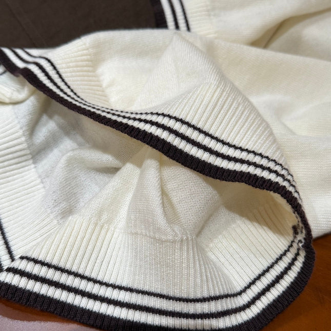 PRADA SHORT-SLEEVE KNIT TOP STYLE 98