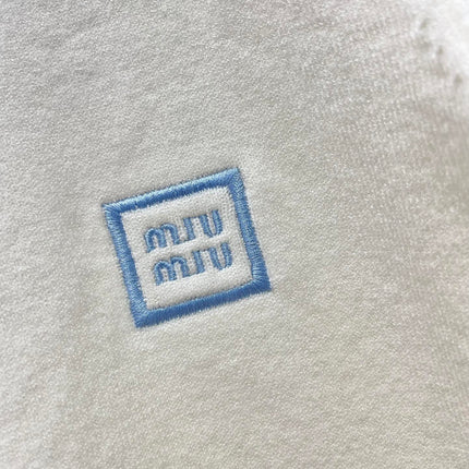 MIUMIU CARDIGAN STYLE 262