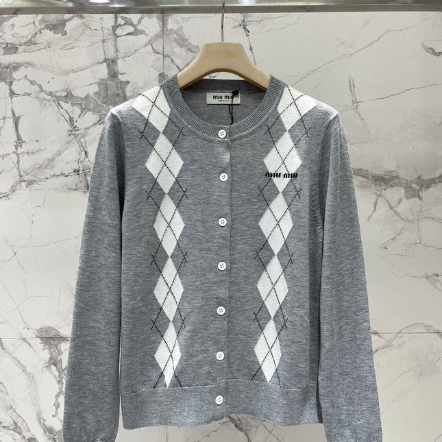 MIUMIU CARDIGAN STYLE 226