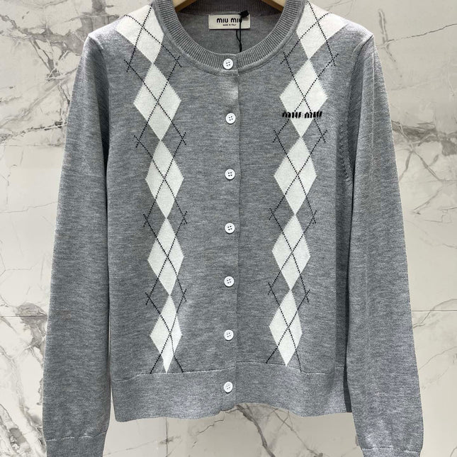 MIUMIU CARDIGAN STYLE 226