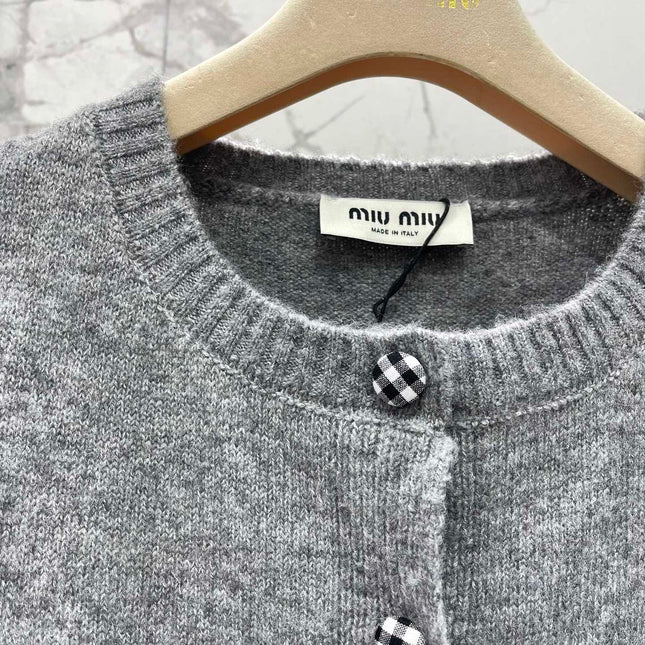 MIUMIU CARDIGAN STYLE 426