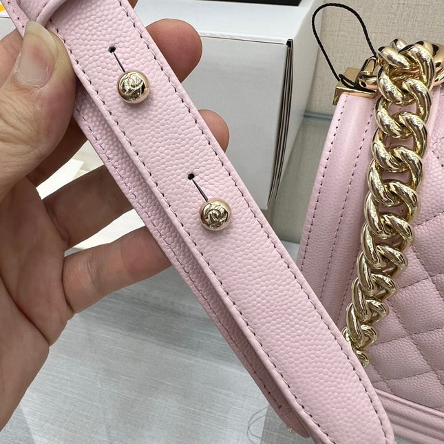 BOY BAG MEDIUM 25 LIGHT PINK CAVIAR GOLD HARDWARE