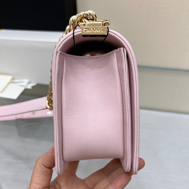 BOY BAG MEDIUM 25 LIGHT PINK CAVIAR GOLD HARDWARE