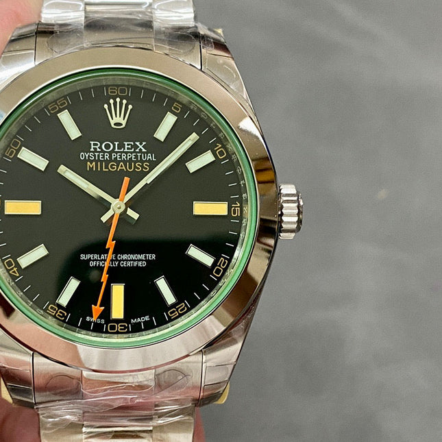 OYSTER PERPETUAL MILGAUSS GREEN 40MM