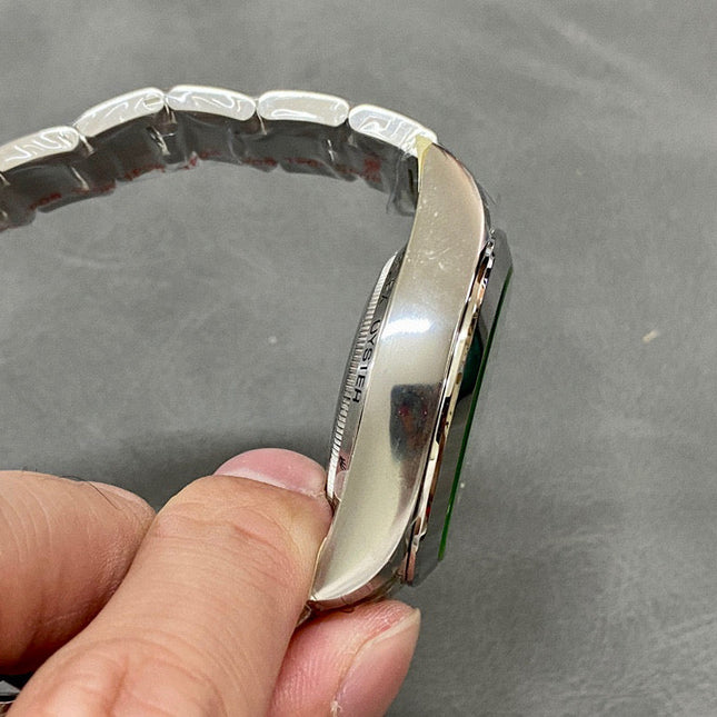 OYSTER PERPETUAL MILGAUSS GREEN 40MM