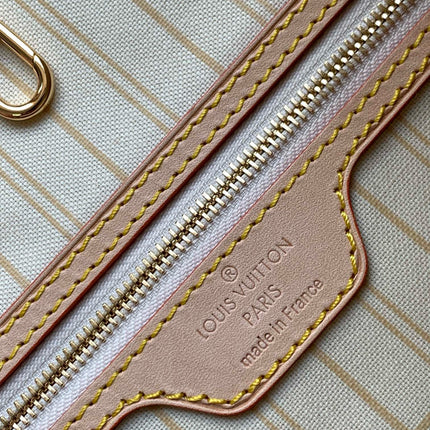 NEVERFULL MM 32 GREY CREAM DAMIER AZUR INSIDE COLOUR 1