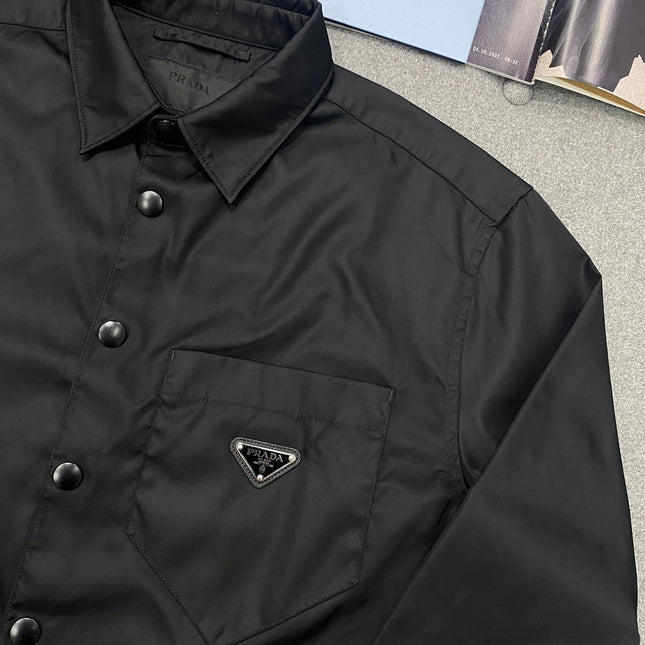 PRA SHIRT IN BLACK RE-NYLON TRIANGLE LOGO