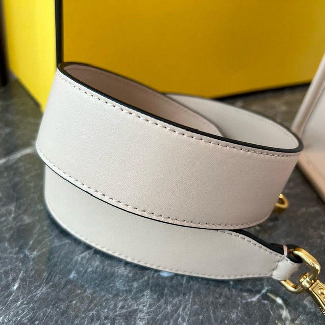 SHINE LARGE 35 TOTE IN BEIGE CREAM CALFSKIN