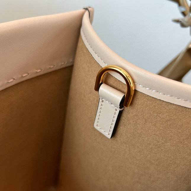 SHINE LARGE 35 TOTE IN BEIGE CREAM CALFSKIN