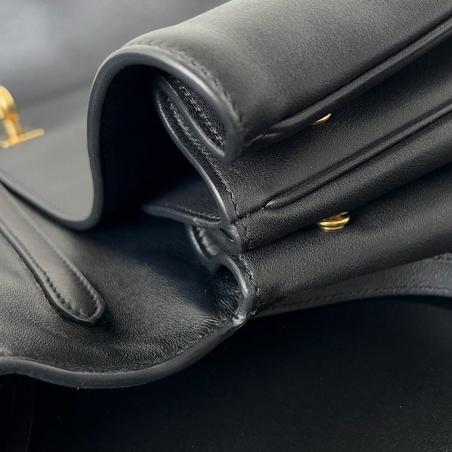 RODEO MEDIUM BAG 35 IN BLACK SMOOTH CALFSKIN GOLD HARDWARE