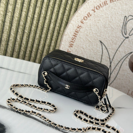 VANITY 17 CAVIAR WITH HANDLE IN BLACK CALFSKIN GOLD HARDWARE