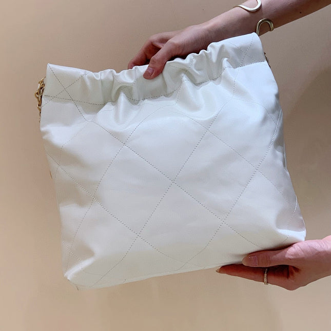 CC HOBO BAG 37 WHITE CC BLACK LAMBSKIN GOLD HARDWARE
