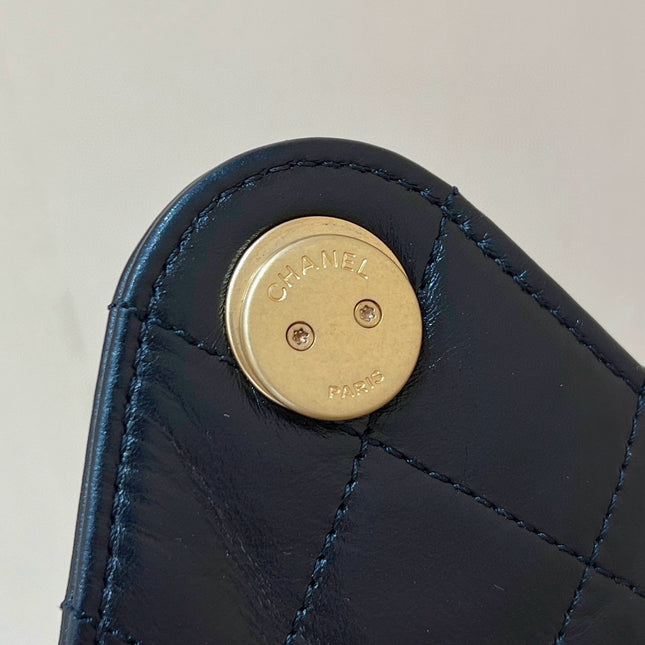 CC 25 HANDBAG IN BLACK 40 GRAINED CALFSKIN GOLD HARDWARE