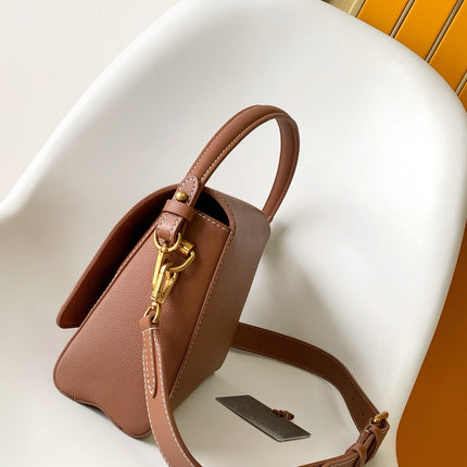 SOFT TWIST 27 IN COGNAC CALFSKIN GOLD LOGO