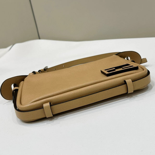SIMPLY MINI 22 IN LIGHT BROWN GRAINED CALFSKIN