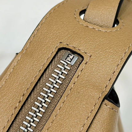 SIMPLY MINI 22 IN LIGHT BROWN GRAINED CALFSKIN