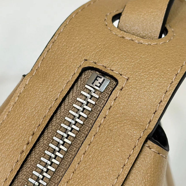 SIMPLY MINI 22 IN LIGHT BROWN GRAINED CALFSKIN