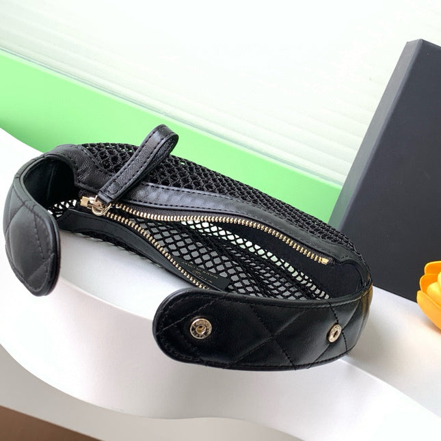 CC 25S POUCH IN BLACK LAMBSKIN WITH MESH GOLD HARDWARE