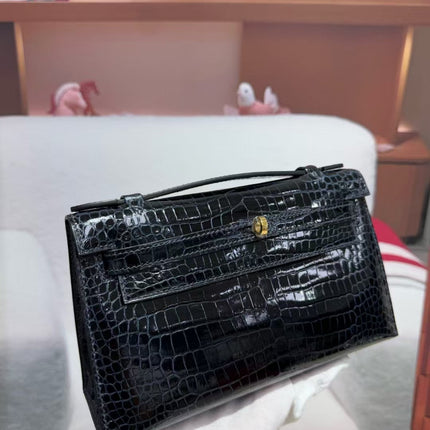 HM KELLY MINI 22 IN BLACK AMERICAN ALLIGATOR GOLD BUCKLE