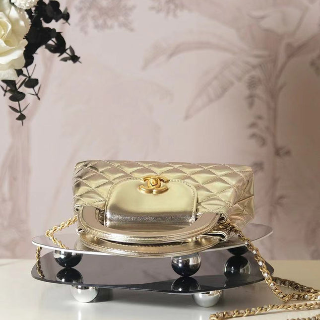 CC COCO HANDLE BAG 19 IN METALLIC GOLD QUILTED CALFSKIN