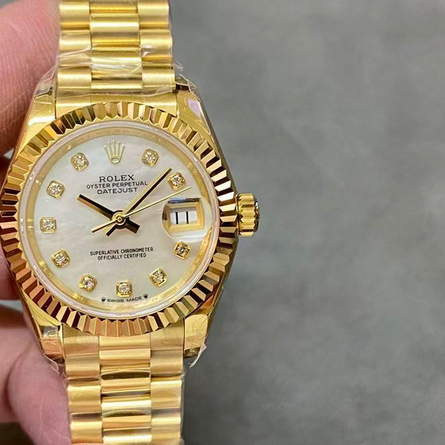 OYSTER PERPETUAL DATEJUST WATCH 28MM IN GOLD AND WHITE