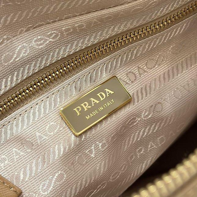 PRADA QUILTED SHOULDER BAG 25 IN LIGHT BROWN CALFSKIN