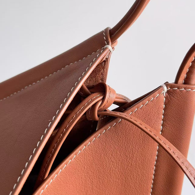 MEDIUM SOLSTICE 44 IN BROWN LAMBSKIN