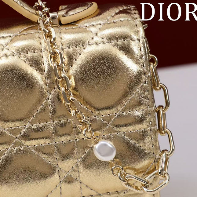 CD BAG 21 IN GOLD CALFSKIN WITH GOLD HARDWARE (Copy)