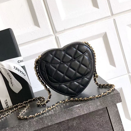CC HEART QUILTED SHOULDER BAG 13 IN BLACK CALFSKIN TP3