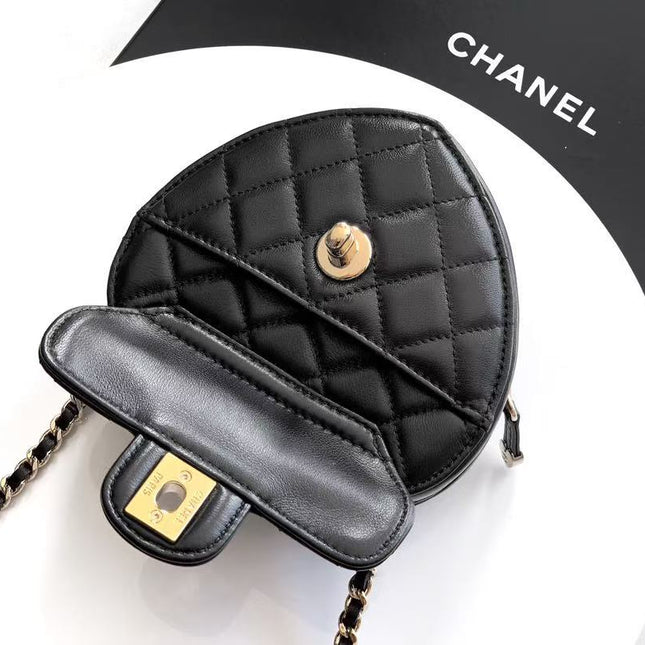 CC HEART QUILTED SHOULDER BAG 13 IN BLACK CALFSKIN TP3