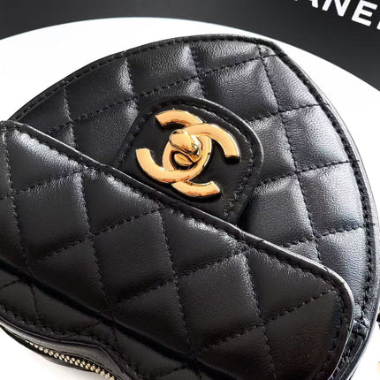 CC HEART QUILTED SHOULDER BAG 13 IN BLACK CALFSKIN TP3