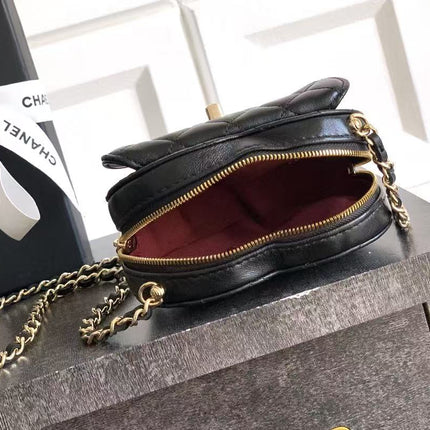 CC HEART QUILTED SHOULDER BAG 13 IN BLACK CALFSKIN TP3