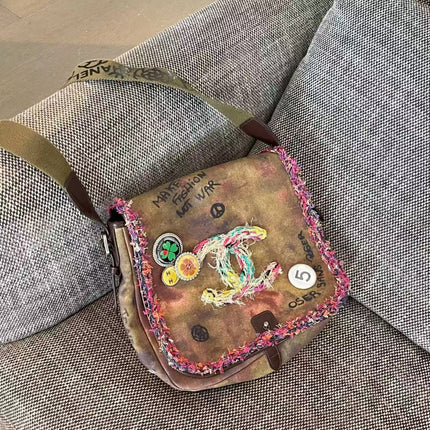 Chanel Graffiti Messenger Bag 30 In Colorful Canvas TP3