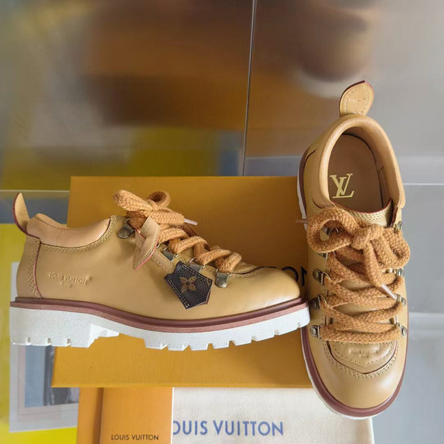 LV SNEAKER IN COGNAC BROWN CALFSKIN
