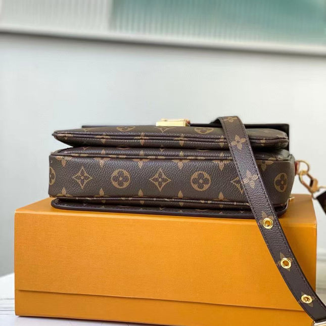 LV MESSENGER BAG 25 IN BROWN MONOGRAM CANVAS