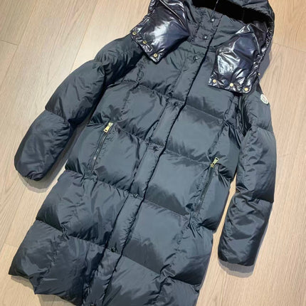 HOODED LONG PUFFER JACKET IN BLACK