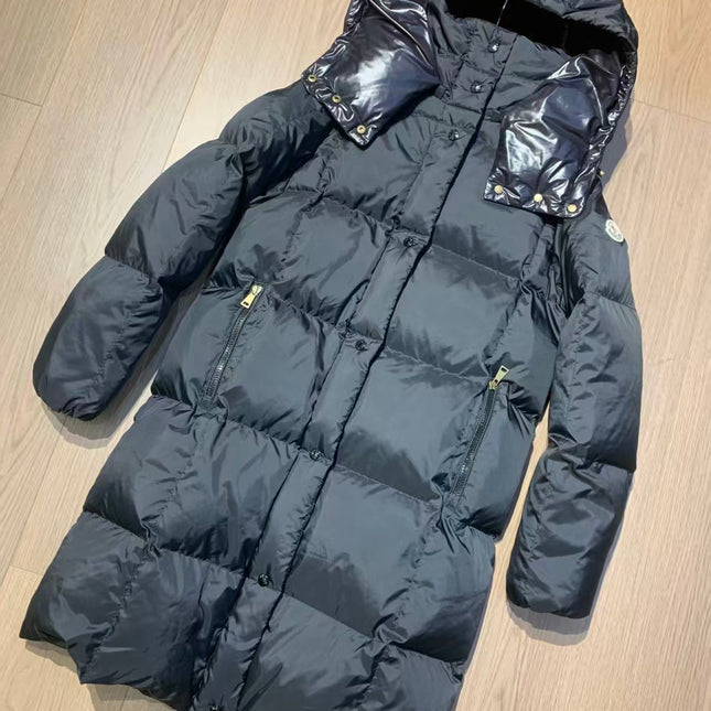 HOODED LONG PUFFER JACKET IN BLACK