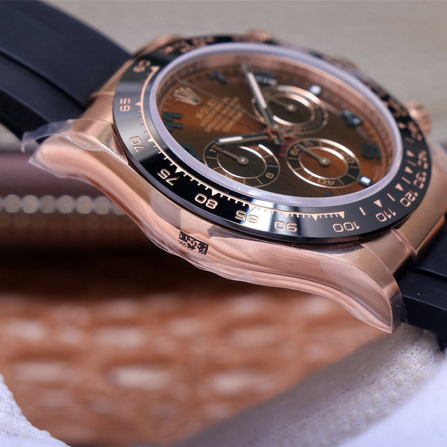 DAYTONA ROSE GOLD CASE 40MM CHOCOLATE DIAL RUBBER STRAP