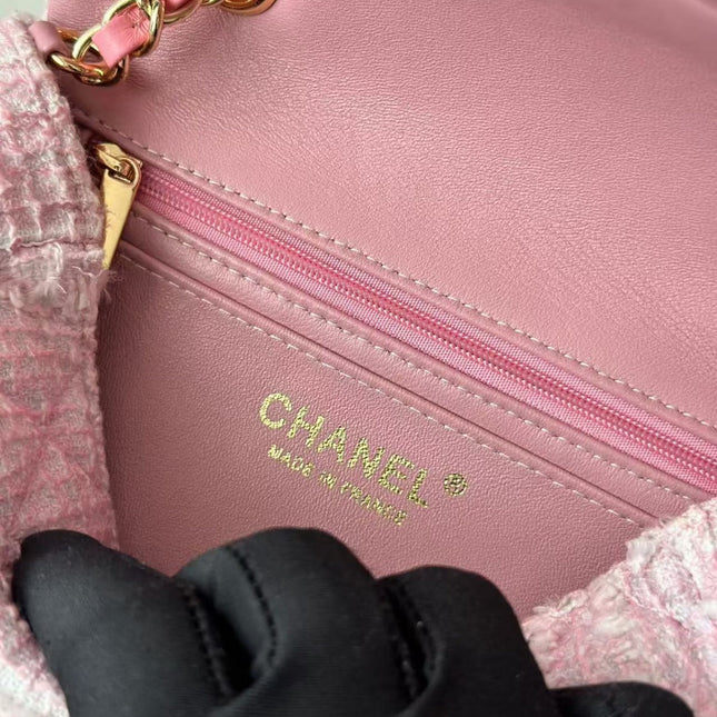 MINI FLAP BAG 20 IN LIGHT PINK TWEED GOLD HARDWARE