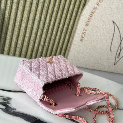 MINI FLAP BAG 20 IN LIGHT PINK TWEED GOLD HARDWARE