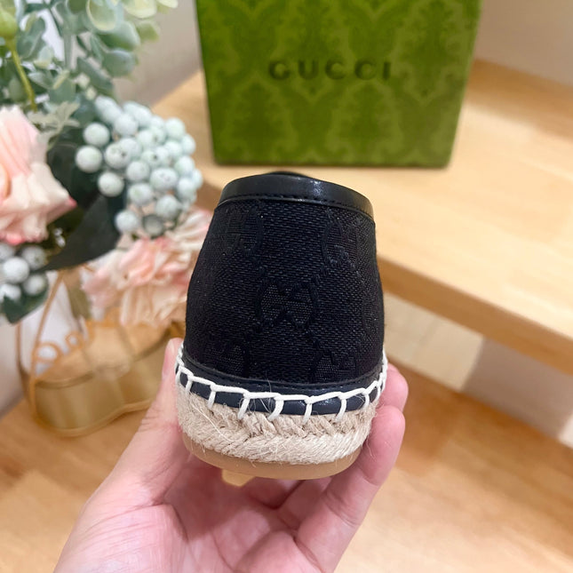 WOMEN'S ESPADRILLE WITH HORSEBIT IN BLACK CANVAS