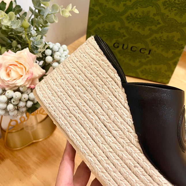 HIGH 10CM WEDGE SANDALS IN BLACK SHEEPSKIN