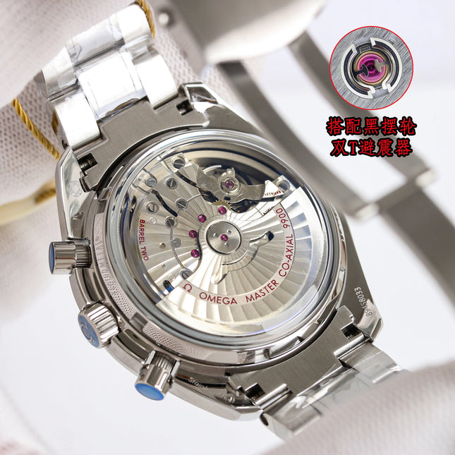 SPEEDMASTER RACING WATCH SILVER CASE AND WHITE DIAL