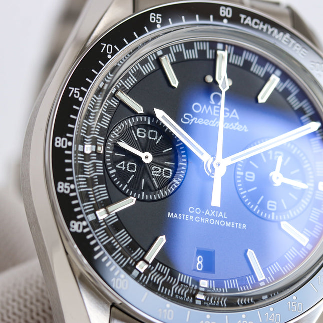 SPEEDMASTER RACING WATCH SILVER CASE AND BLACK DIAL
